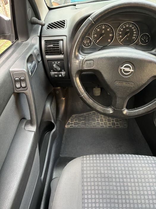 Opel astra g 2.0 2004