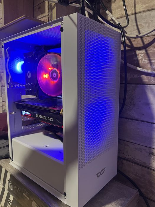 !СПЕШНО! компютър Ryzen 7 16 Ram 1080ti