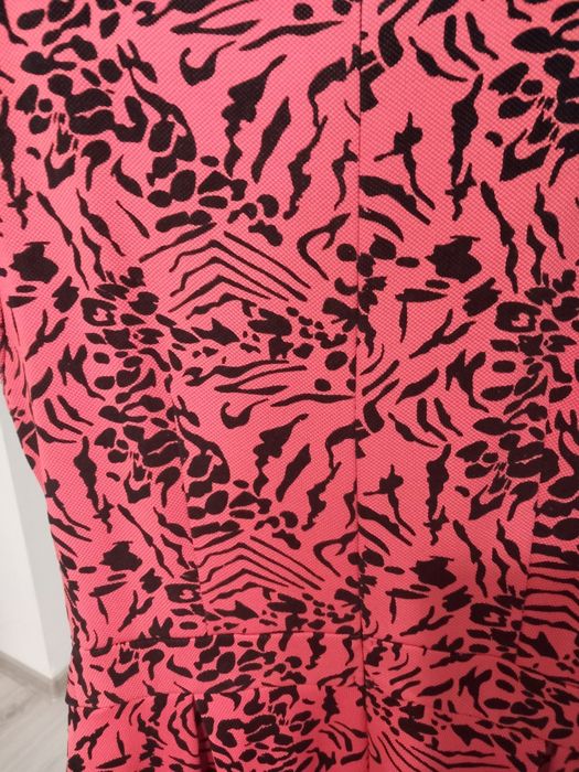 Rochie mar. 42 de zi