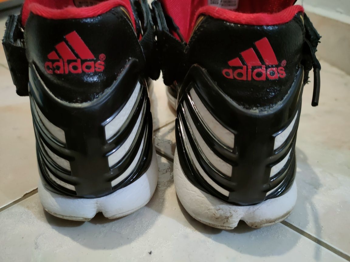 Продавам маратонки adidas