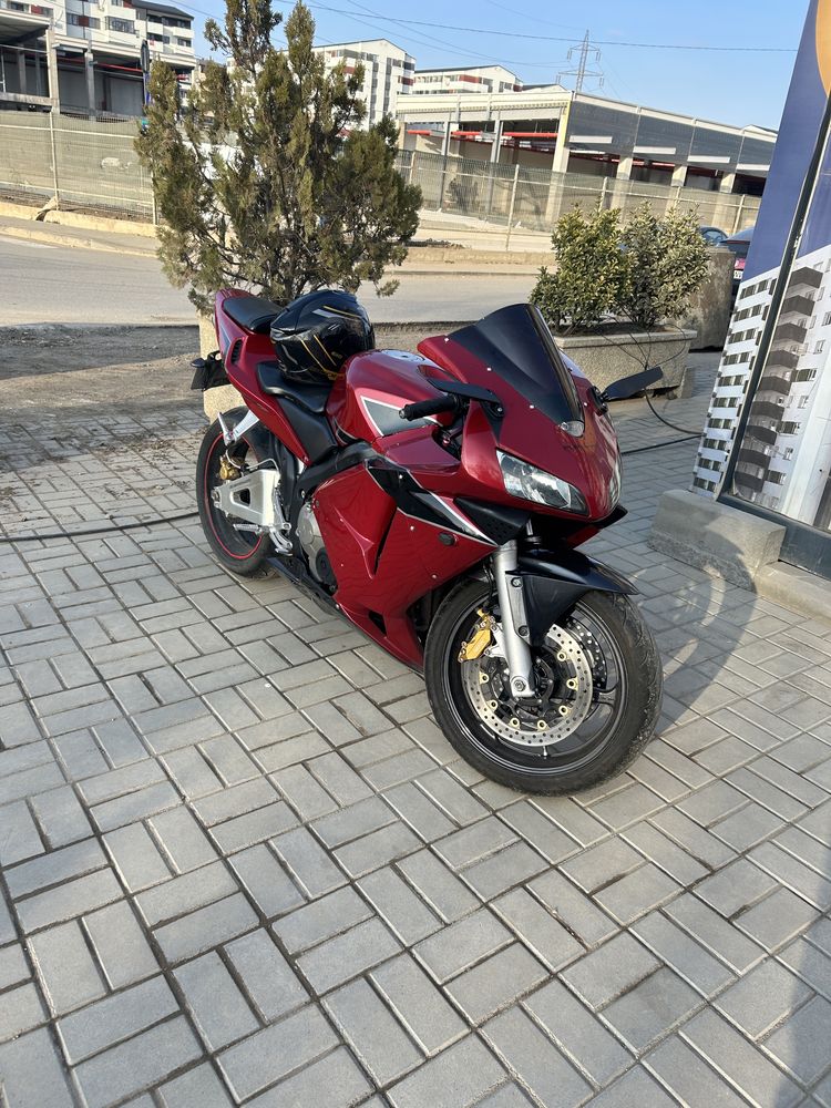 Vand/schimb Honda cbr 600rr