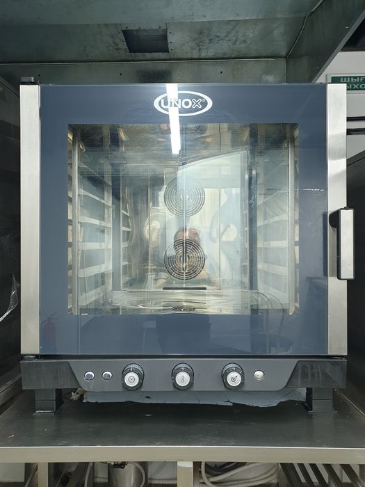 Пароконвектомат, холодильник, морозильник, ветрины, плита в аренду