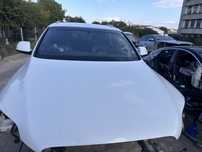 Преден капак ауди ю7 2013 / audi q7