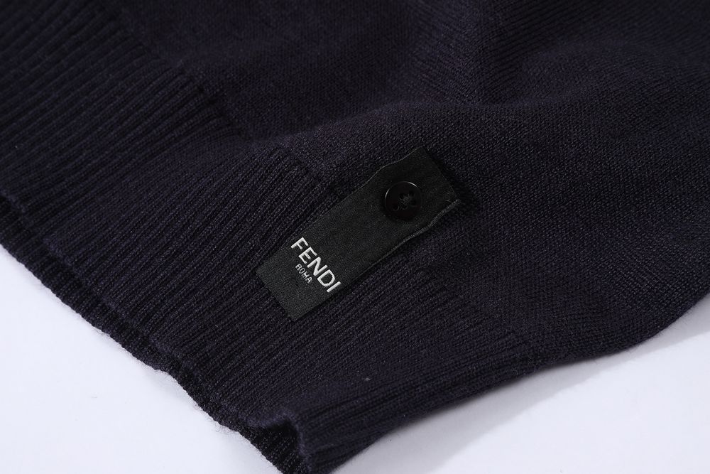 Tricou Fendi colectia noua 2025
