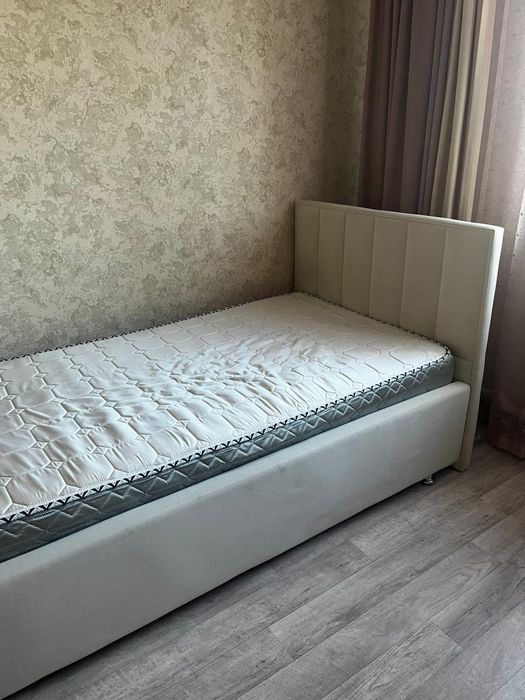 Кровать  в отличном состоянии
