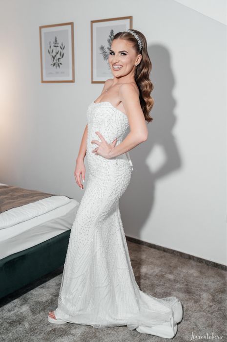 Vând rochie de mireasă, model spectaculos