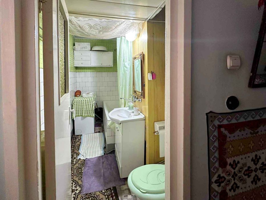 De vanzare Apartament 3 camere în Reghin, zona Iernuteni