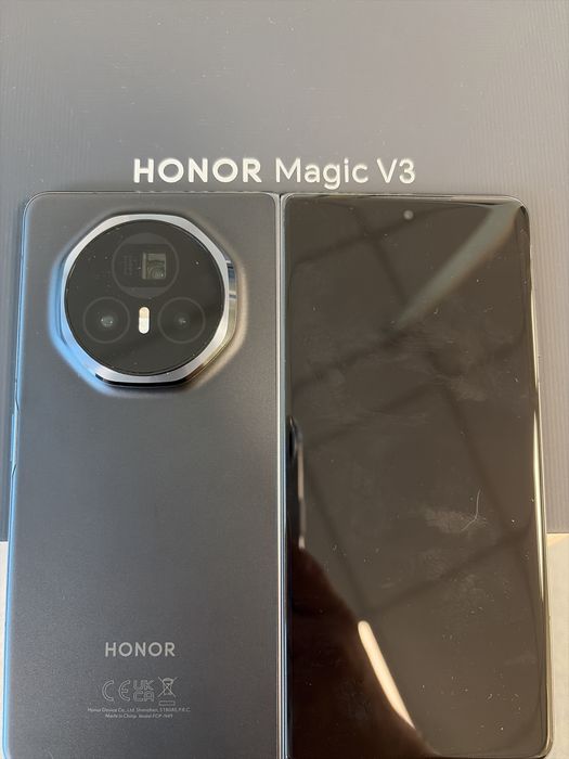 Honor Magic V3 512 GB с гаранция