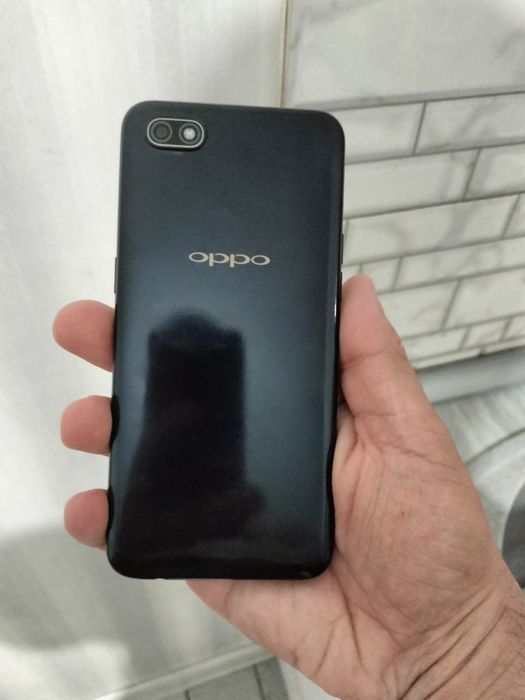 Oppo A1k 32gb звоните