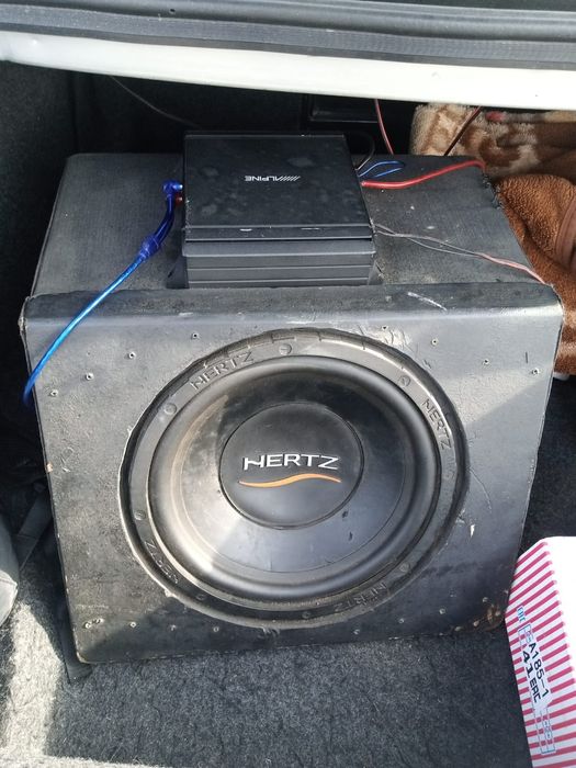 Усилитель и саб.