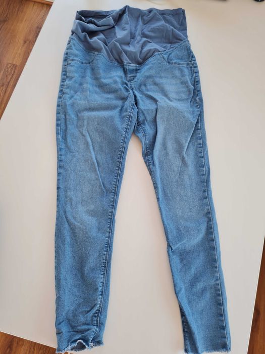 4 perechi Pantaloni gravide marimea 40 ( noi, usor purtati)si o bluza