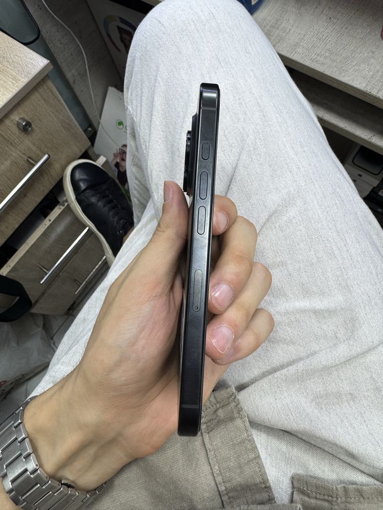 Iphone 16pro 128gb ideal