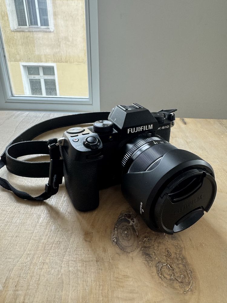 Fujifilm x-s10 и х-t4