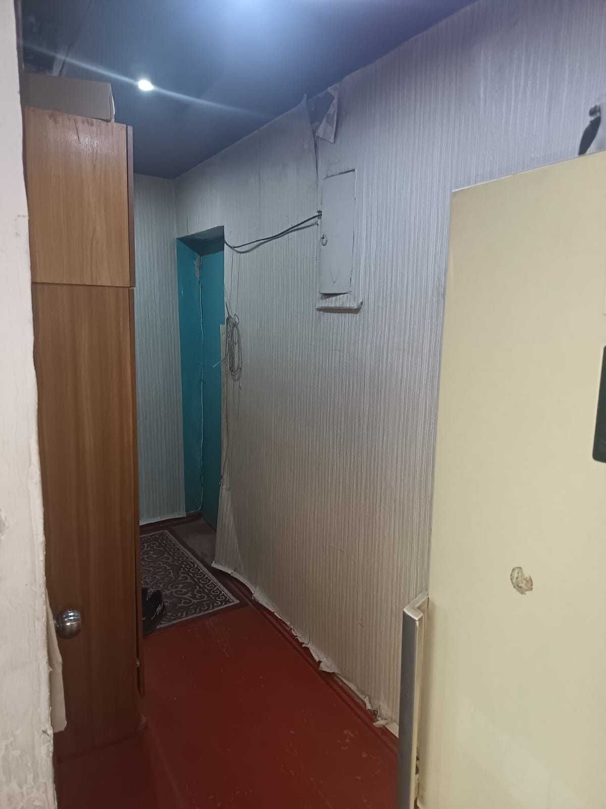 Продам 1 комн на 12мкр