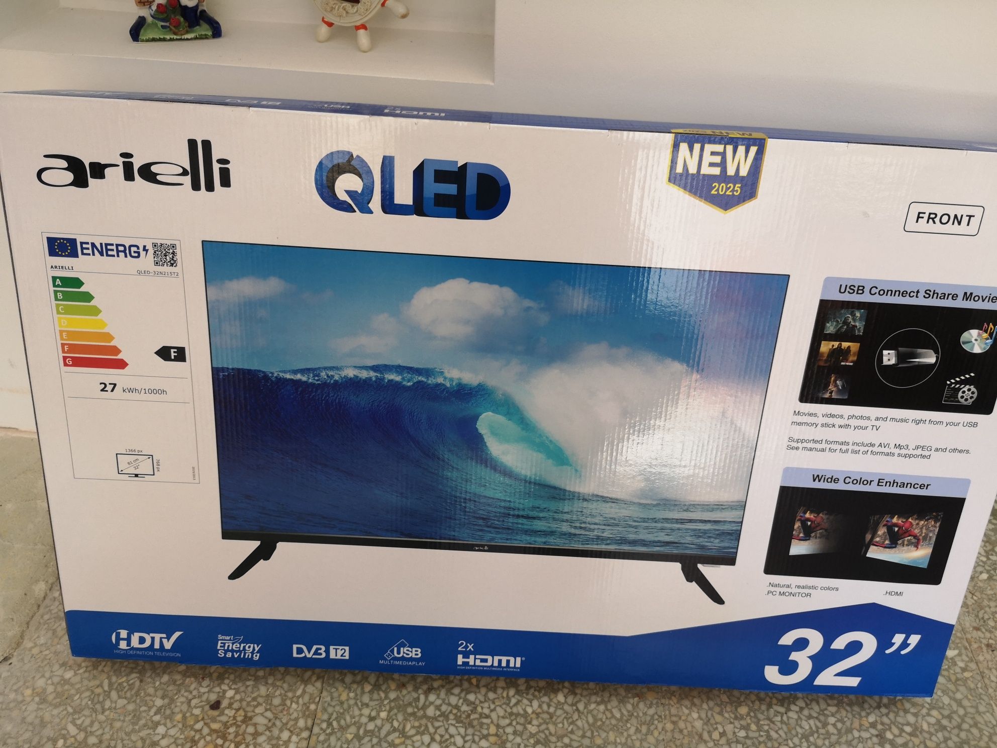 Чисто Нов Телевизор QLED Arieli 32 "