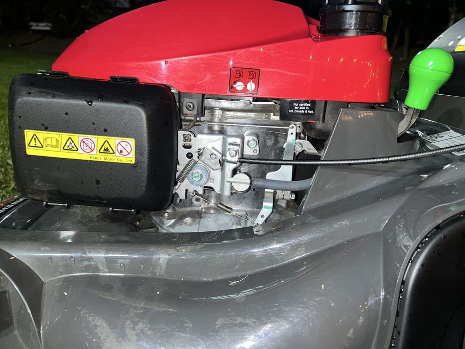 Masina de tuns gazonul Honda HRX  537  IN GARANTIE!!!