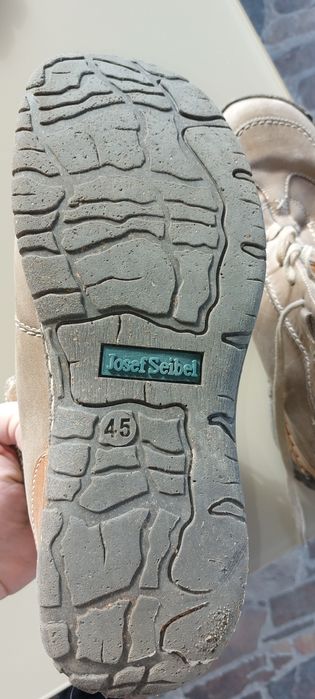 Ghete din piele Josef Seibel