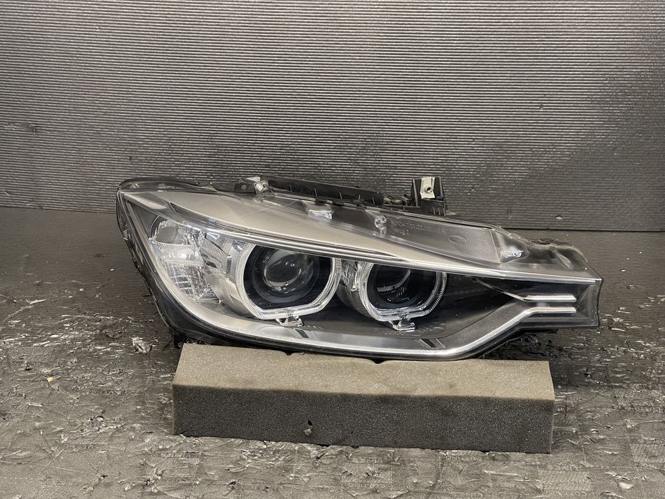 Far Dreapta Bmw seria 3 f30 f31 bixenon