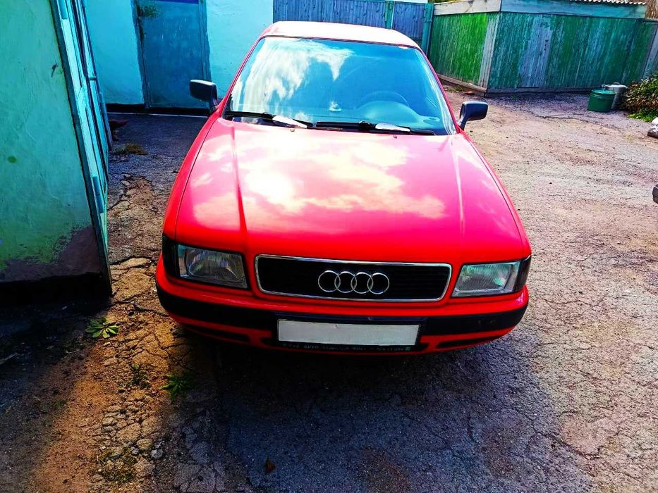 Продам Audi 80 B4 1992г 2.0 mono