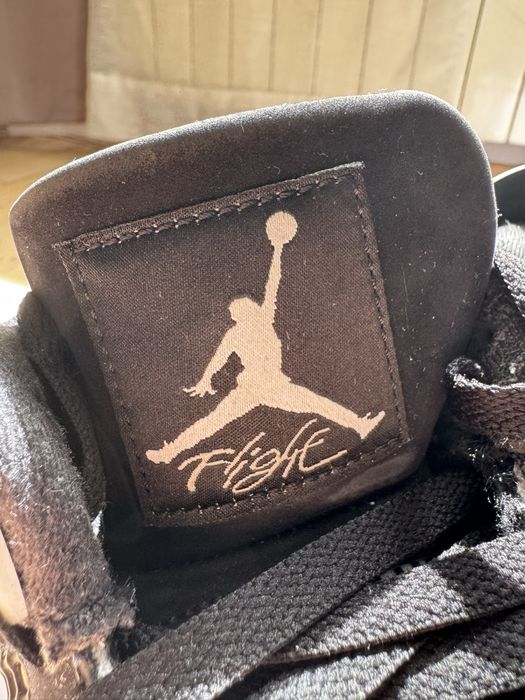 Jordan 4 retro White Thunder