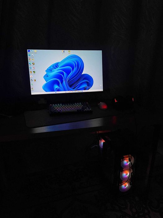 Мощный Gaming Компьютер : i5-12400F / RTX 2060 SUPER / 27" 165Hz