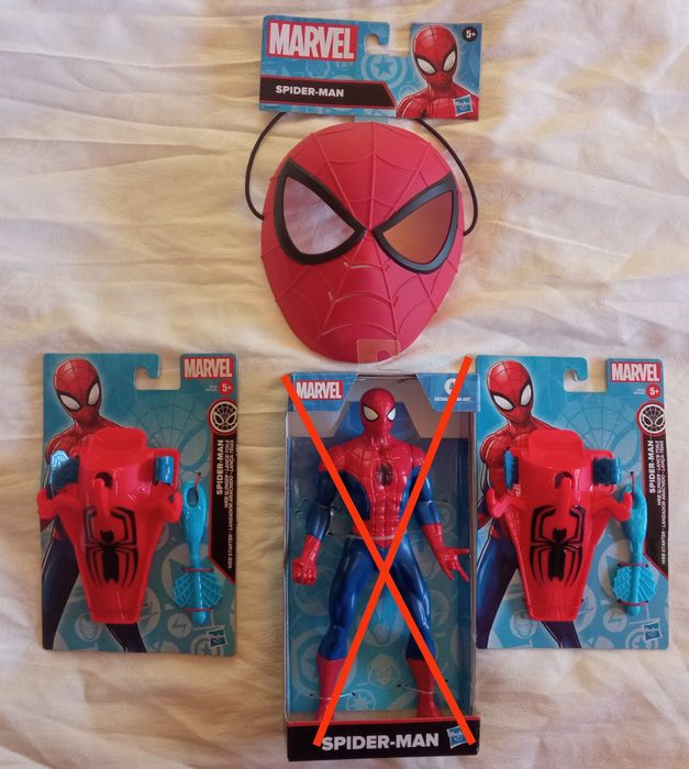 Комплект оригинални маска и оръжия на Spider Man-30 лв.
