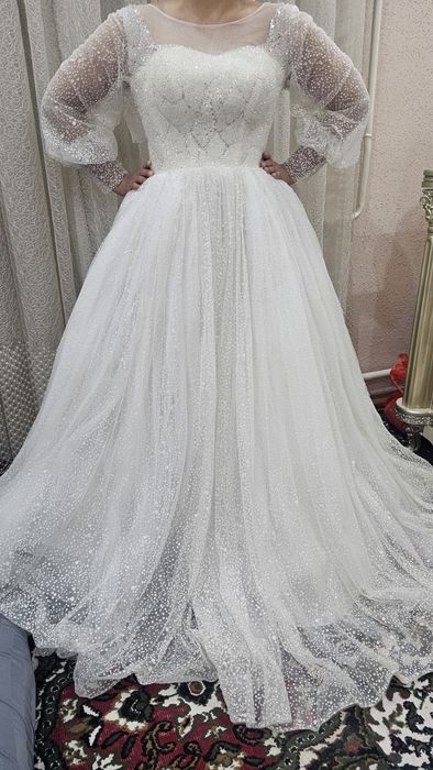 Свадебный платье