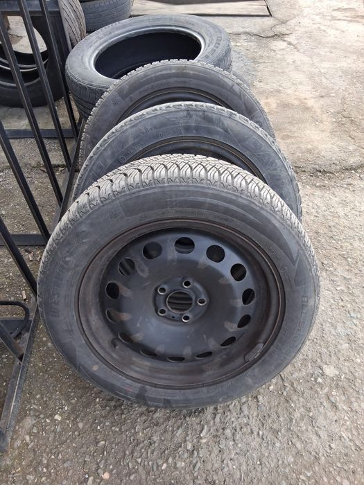 Vând jante de tabla, cauciucuri de iarnă dot 2023.