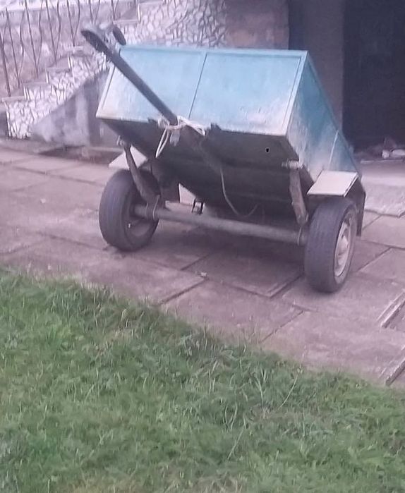 Vând remorca fara acte