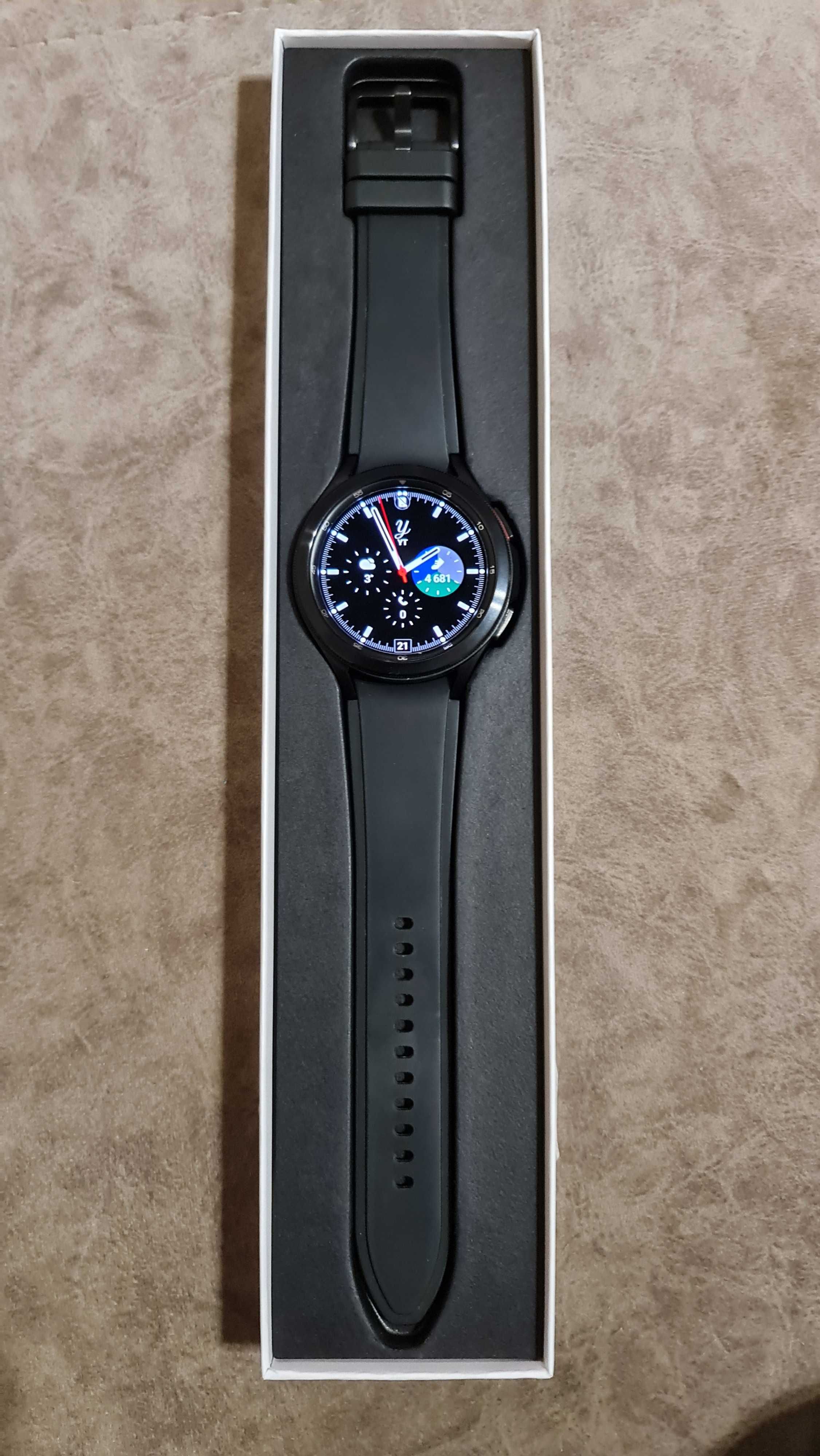 Samsung Galaxy Watch 4