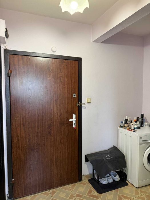 Продава се Двустаен апартамент в Пловдив, Център - 51 кв.м за 1800 €/кв.м - Снимка #2