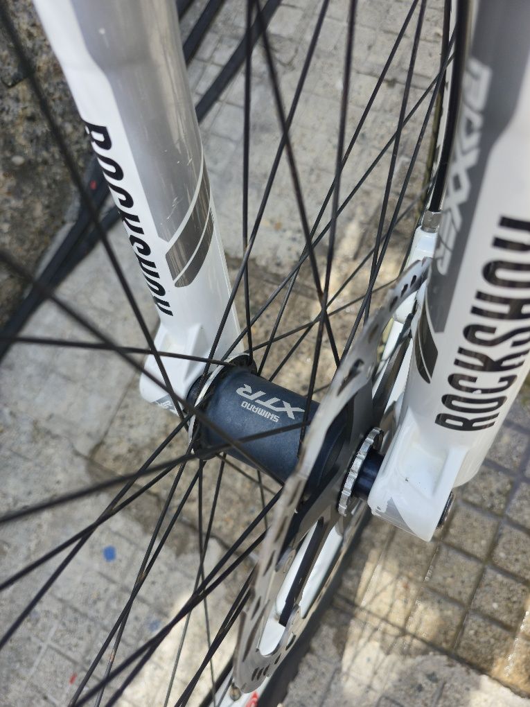 Ram Synergy 26 цола DH bike 1x9 скорости Rockshox Boxxer вилка 200mm.