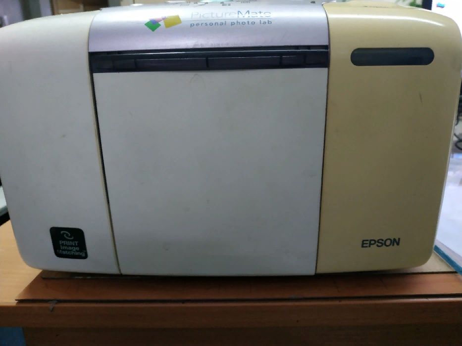 Продам фотопринтер Epson Picture Pack T5730