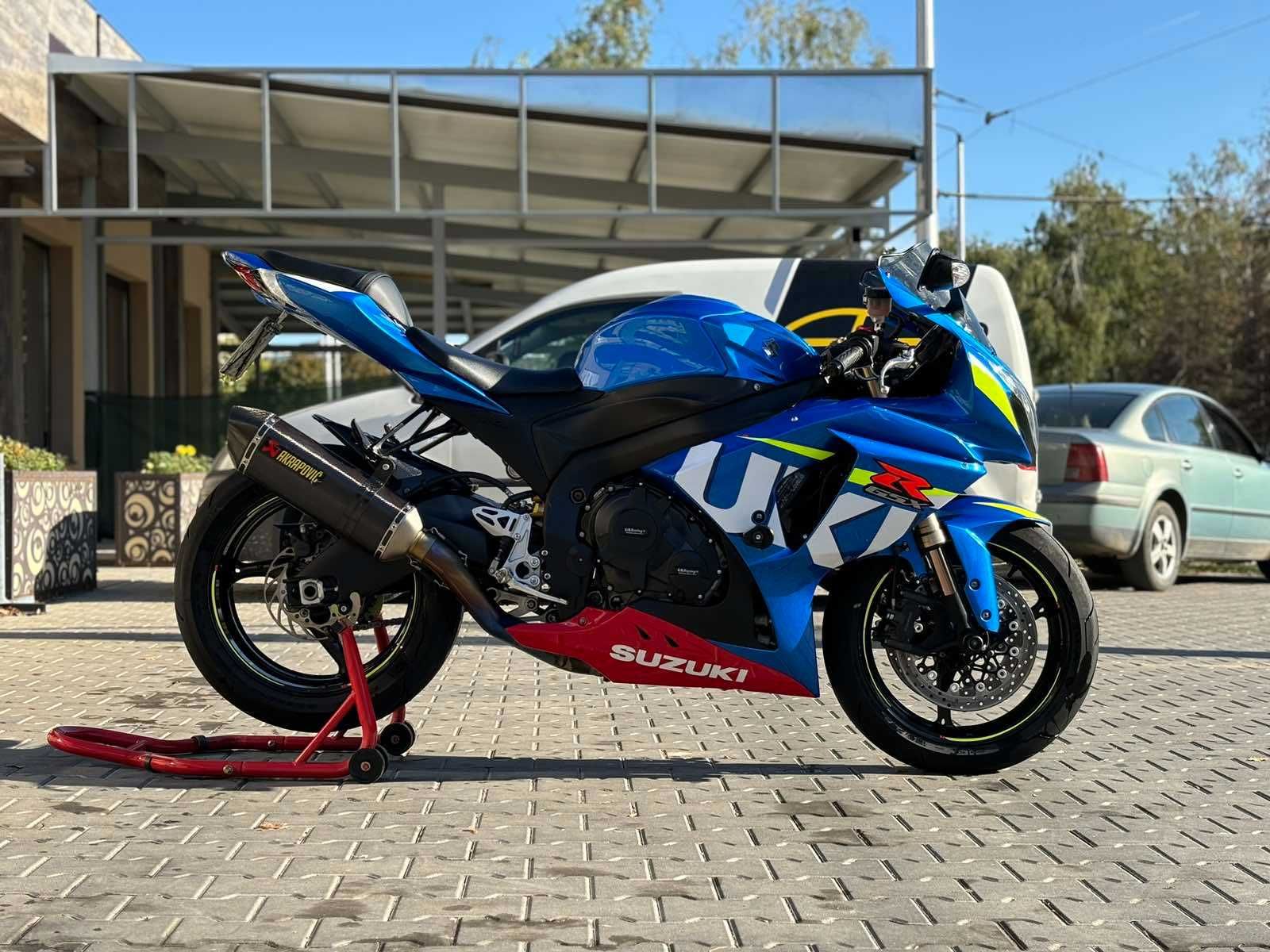 Suzuki GSXR-1000 2010 L0