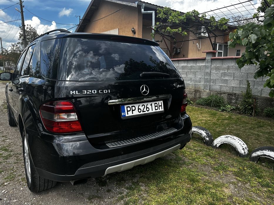 Mercedes-Benz ML 320