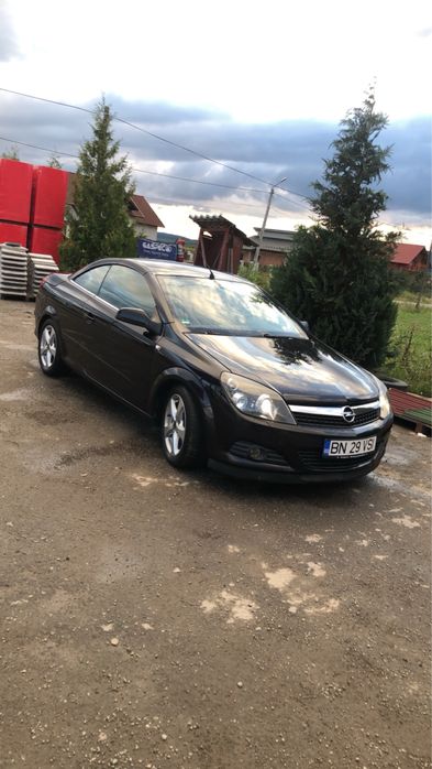 Opel astra h 1.9 tdci 150 co cabrio !