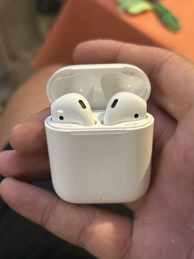 Продавам airpods