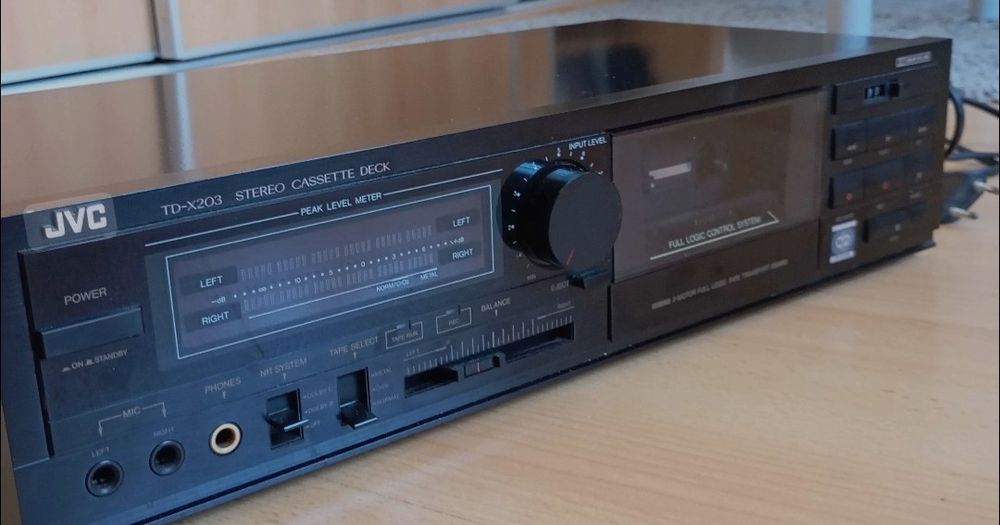 Deck JVC TD X203