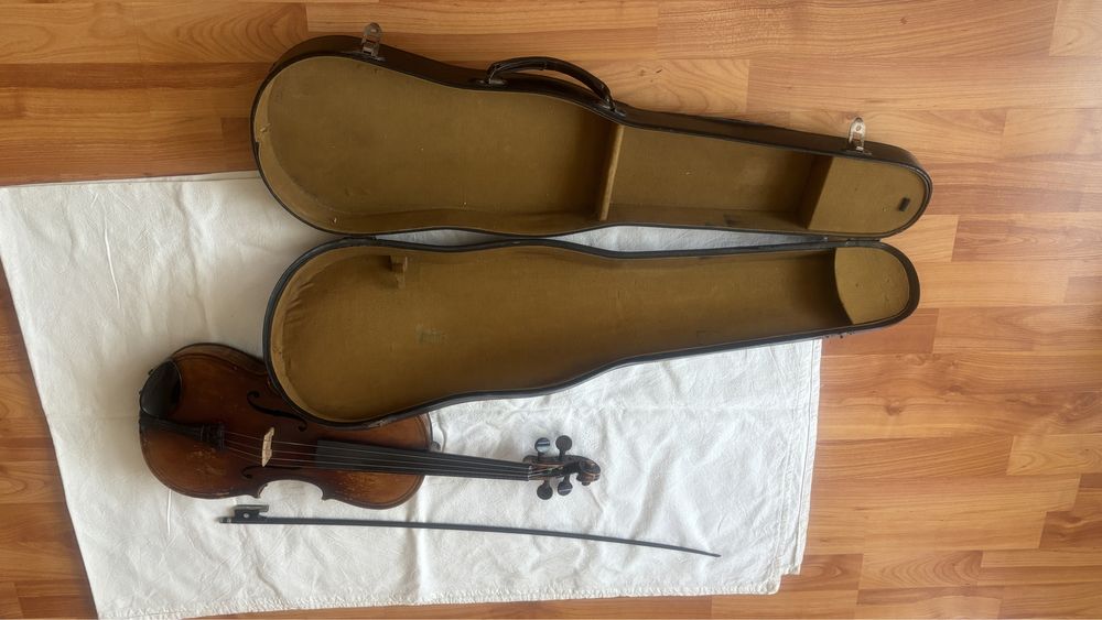 Цигулка старинна немска 19 век