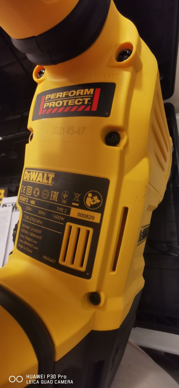 Ciocan demolator Dewalt D25872(picamer) SDS MAX