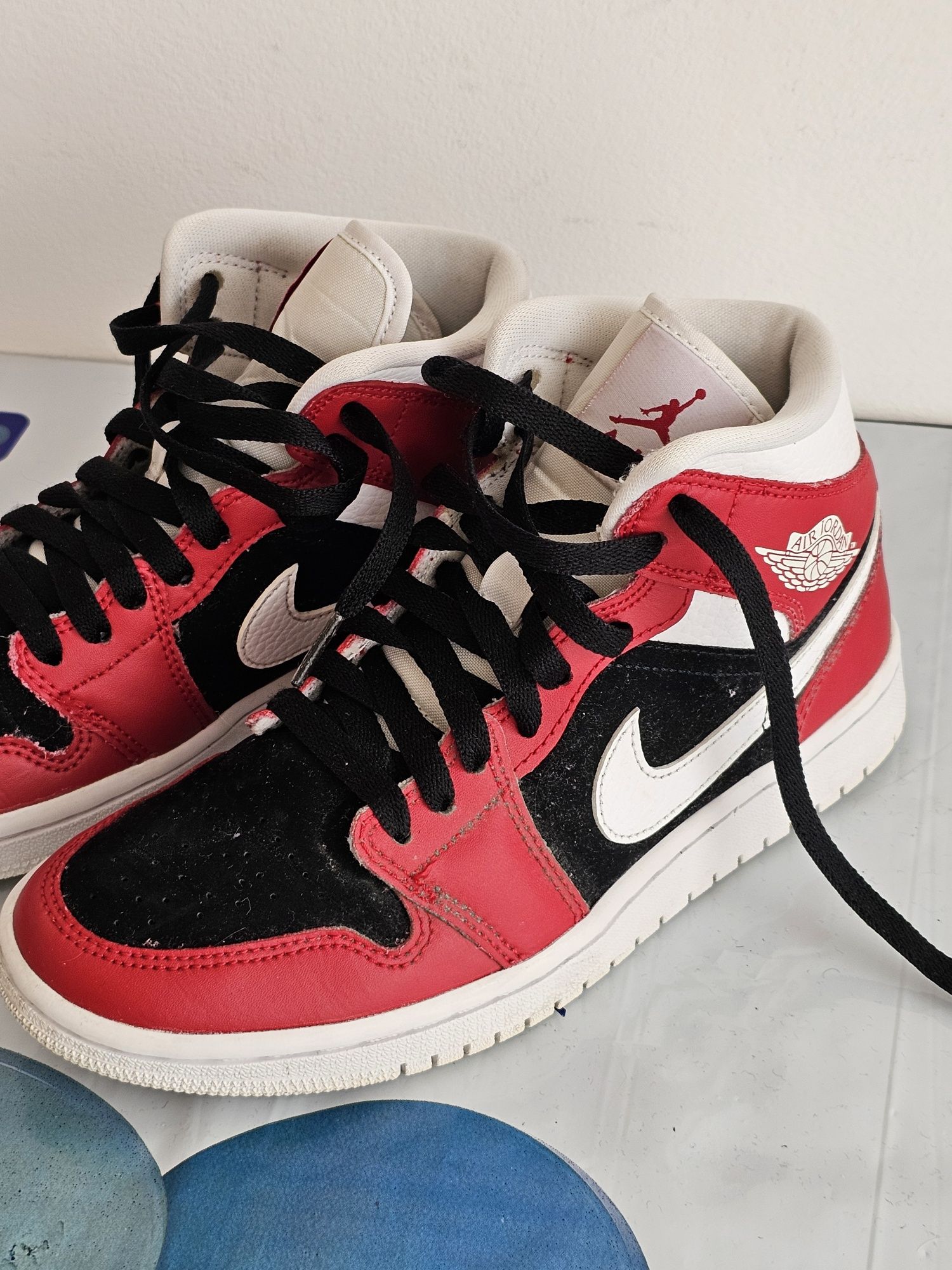 Nike Air Jordan 1 номер 37.5