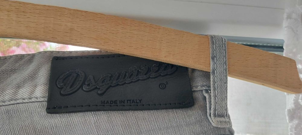 pantaloni blugi DSQUARED