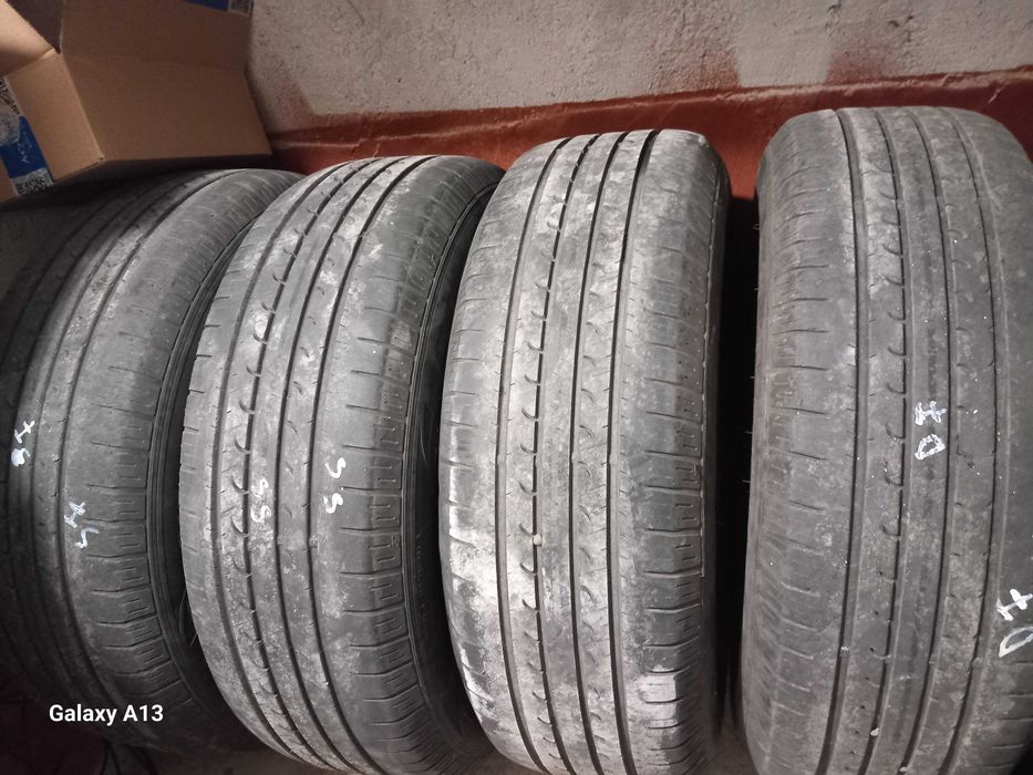 Vând roți 215 65 16 vară