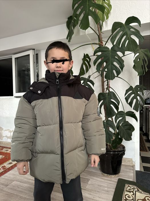 Новая куртка размер 150