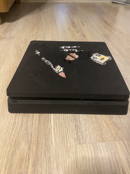 Pachet Gaming PS4 + Volan cu Pedale + Jocuri