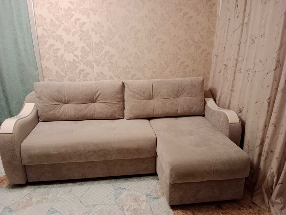 Продам диван, б/у, самовывоз, цена 180000 тг. в хорошем состоянии