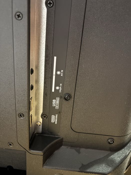 Продавам телевизор 24 инча