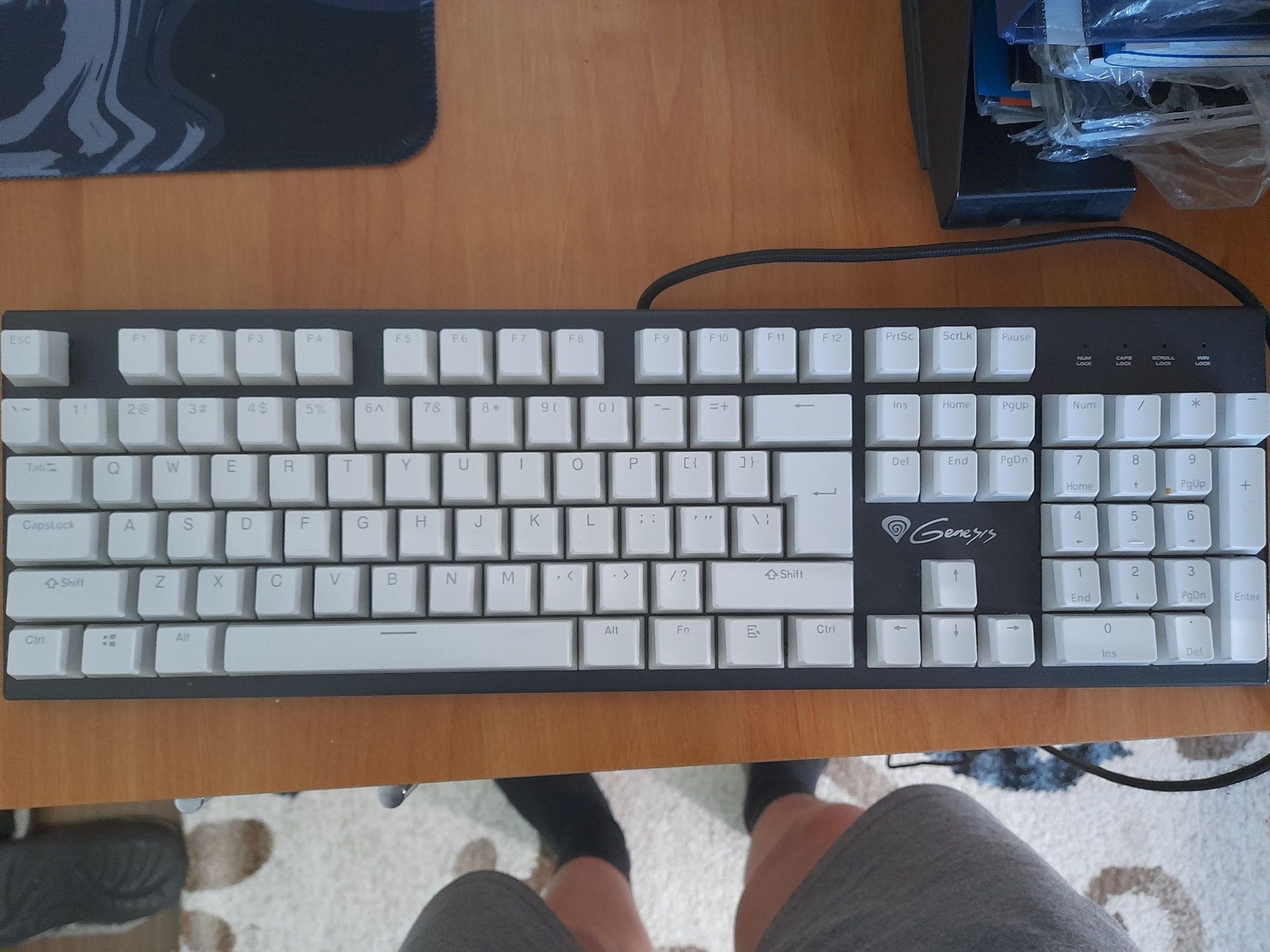 Tastatura THOR 300 RGB