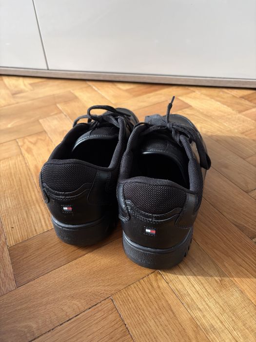 Pantofi din piele Tommy Hilfiger Basket Core, marimea 43