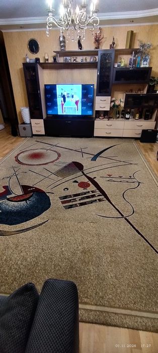 Продам ковёр 3х4